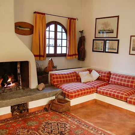 Solcio Sleeps 5 Wifi Villa Lesa